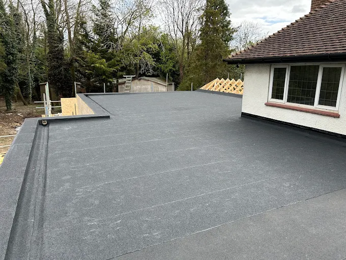 Flat roof replacement with 20-year guarantee by Kettering Flat Roofing in Kettering
